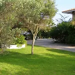 شقة Polymnia *