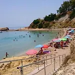 Polymnia شقة *