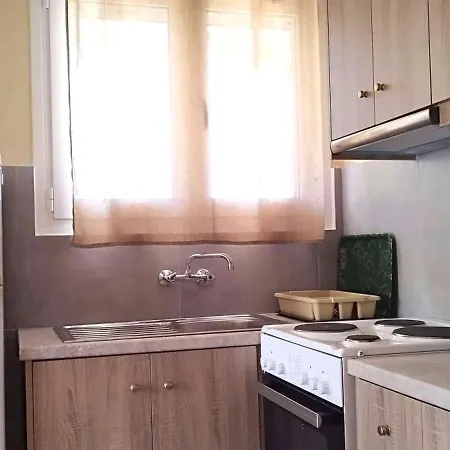 Polymnia Apartment *