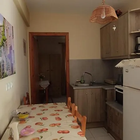 Polymnia Apartment *