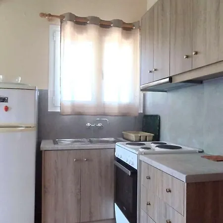 Polymnia Apartment *