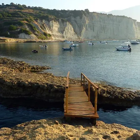 Polymnia Lägenhet *